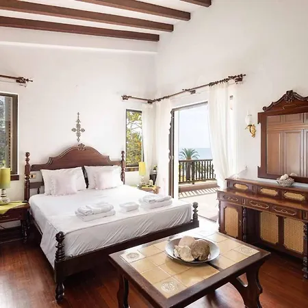 Villa Malt Beachfront